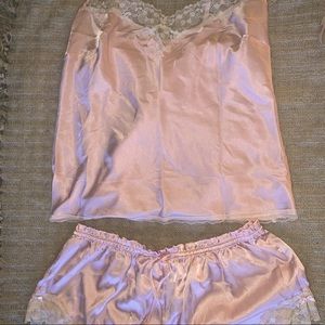 Victoria’s Secret silky pink lace pajama set size medium